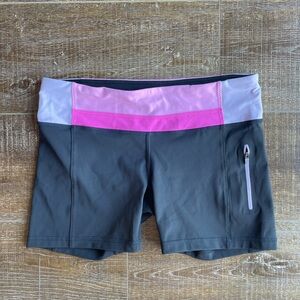 Lululemon bike shorts (no tag)